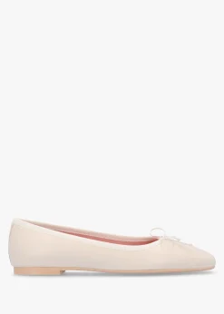Sale PRETTY BALLERINAS Camille Cream Leather Square Toe Ballerina Pumps