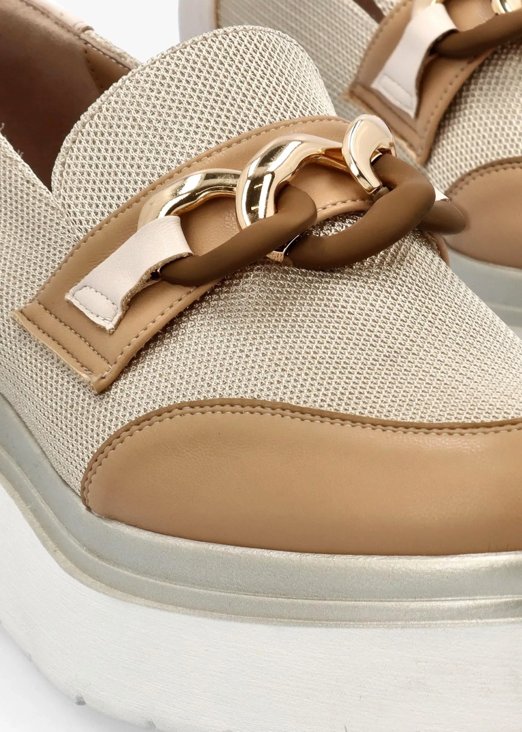 Clearance DANIEL Chainy Beige Link Chain Flatform Loafers