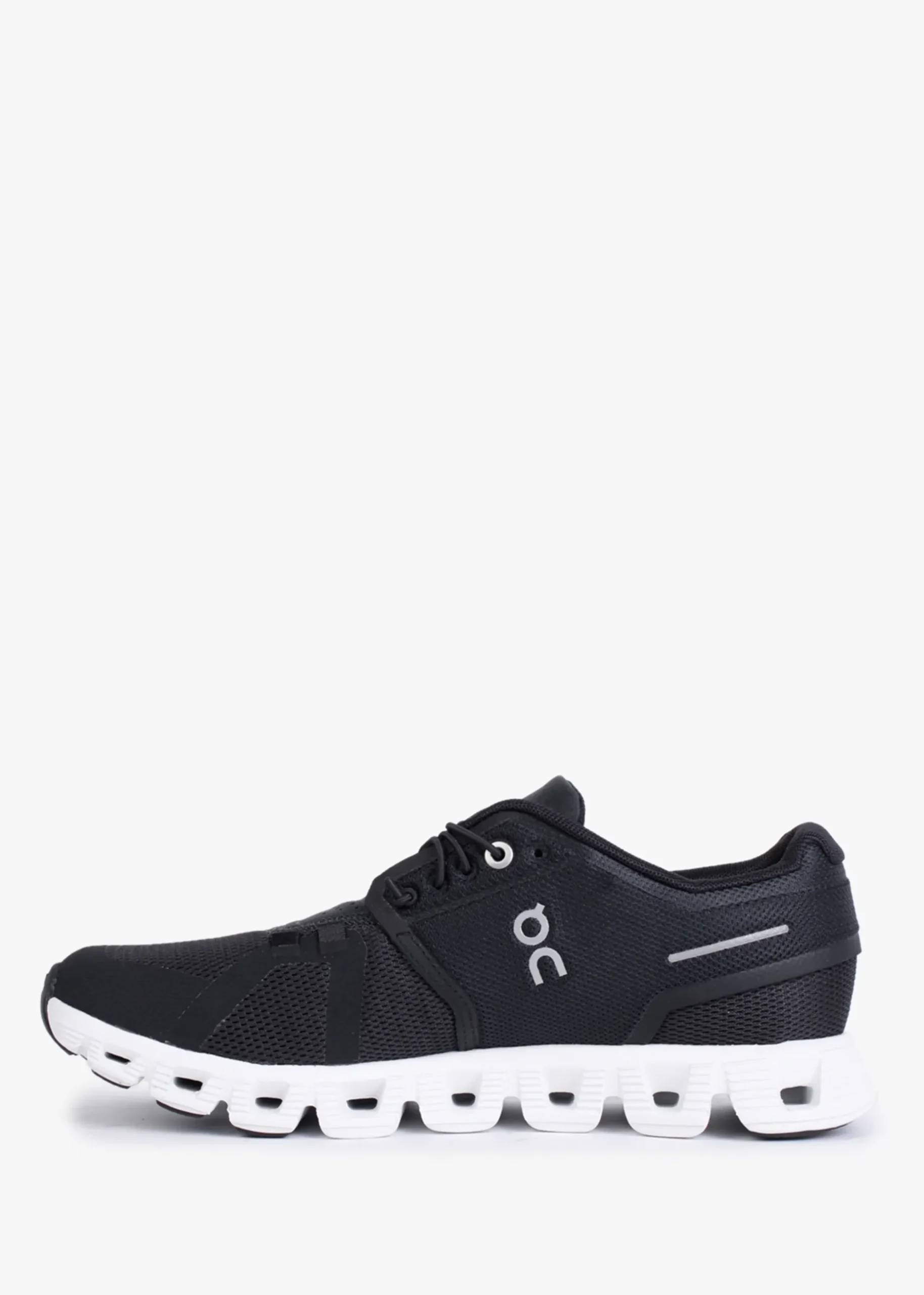 Discount ON RUNNING Cloud 5 Black White Trainers