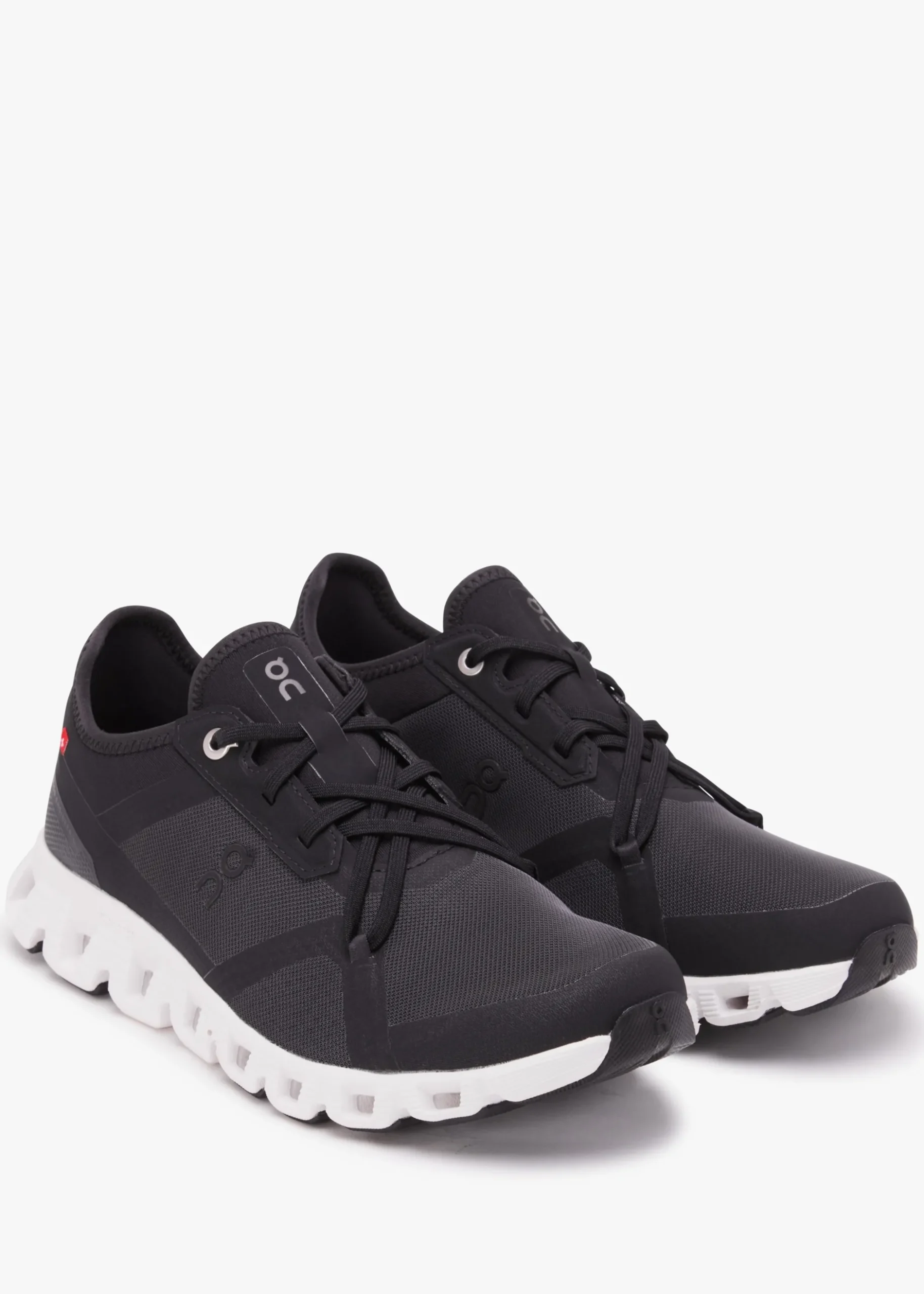 Fashion ON RUNNING Cloud X 3 AD Black & White Trainers
