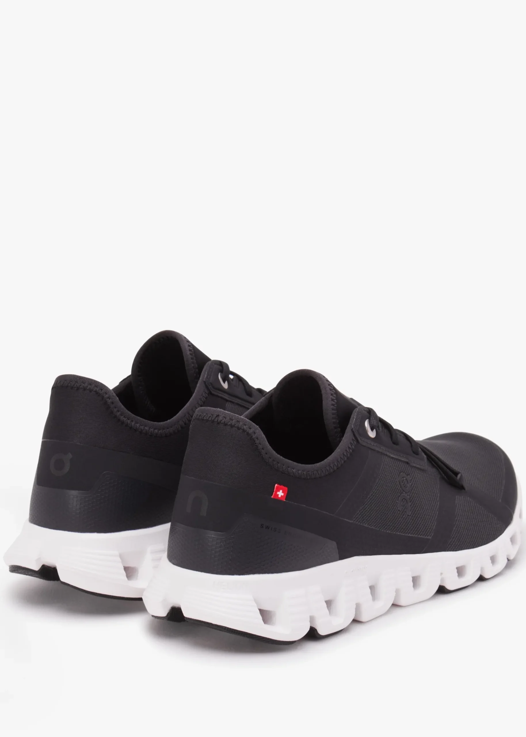 Fashion ON RUNNING Cloud X 3 AD Black & White Trainers