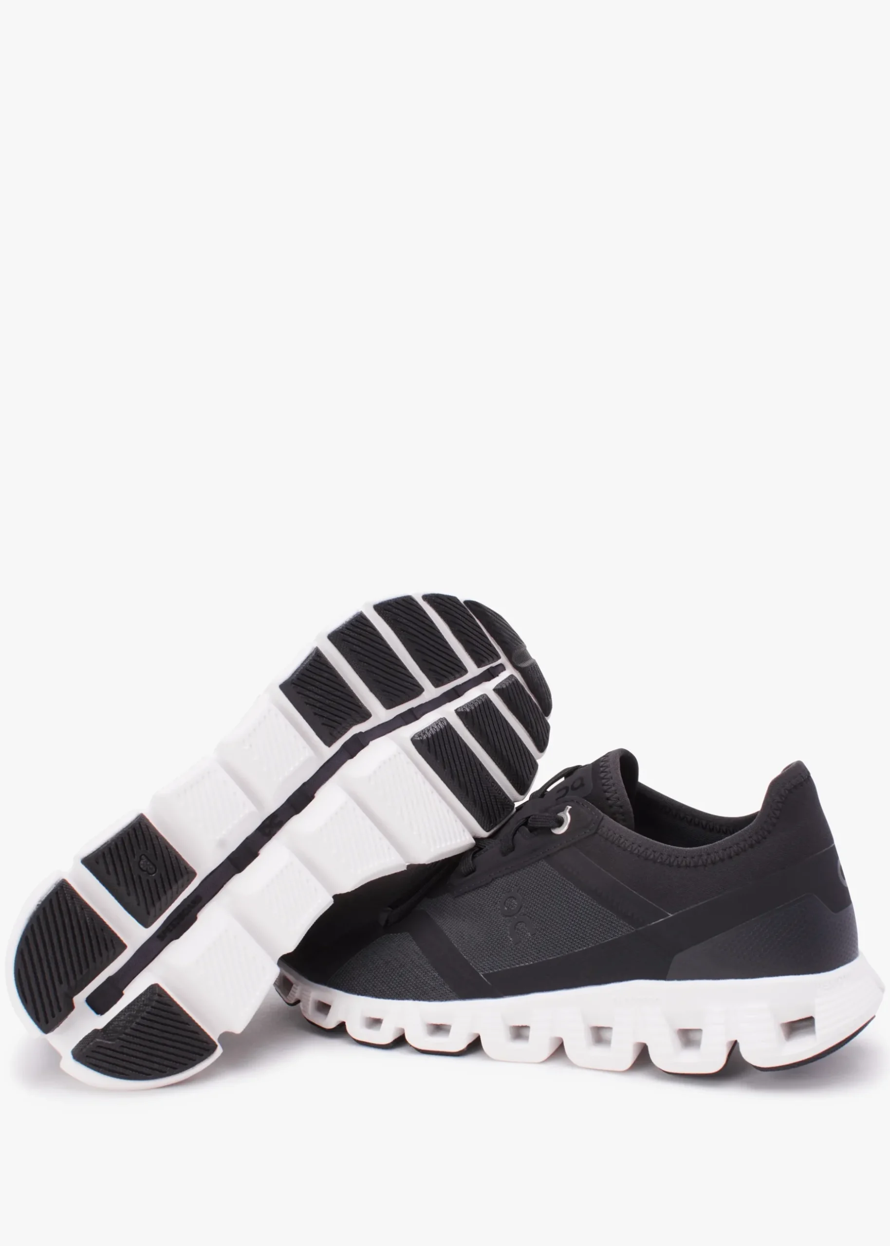 Fashion ON RUNNING Cloud X 3 AD Black & White Trainers