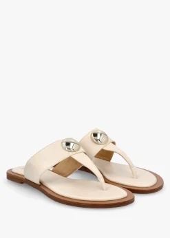 Fashion DANIEL Costly Cream Leather Toe Post Sandals