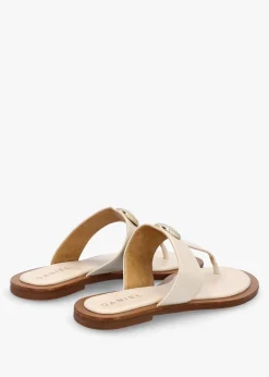 Fashion DANIEL Costly Cream Leather Toe Post Sandals