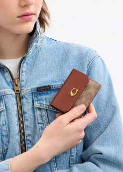 Outlet COACH Essential Signature Coated Canvas Tan Caramel Card Holder Wallet