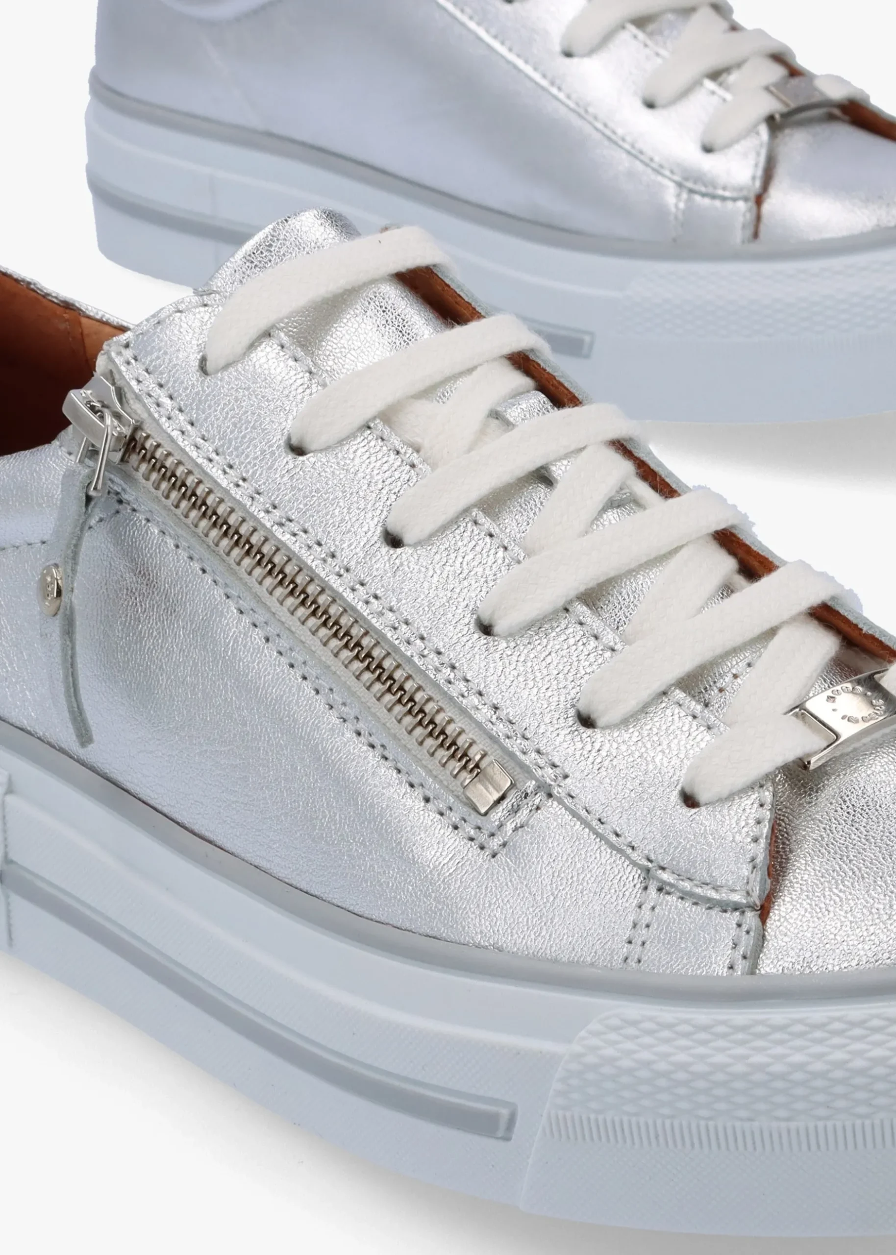 Clearance MODA IN PELLE Filician Silver Metallic Leather Side Zip Trainers