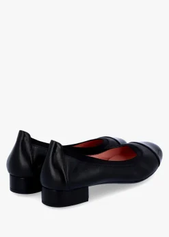 Discount PRETTY BALLERINAS Gretschen Black Leather Patent Toe Cap Ballerina Pumps