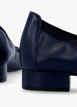 Clearance PRETTY BALLERINAS Gretschen Navy Leather Patent Toe Cap Ballerina Pumps