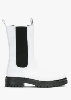 Clearance DANIEL Izzie White Leather Elongated Chelsea Boots