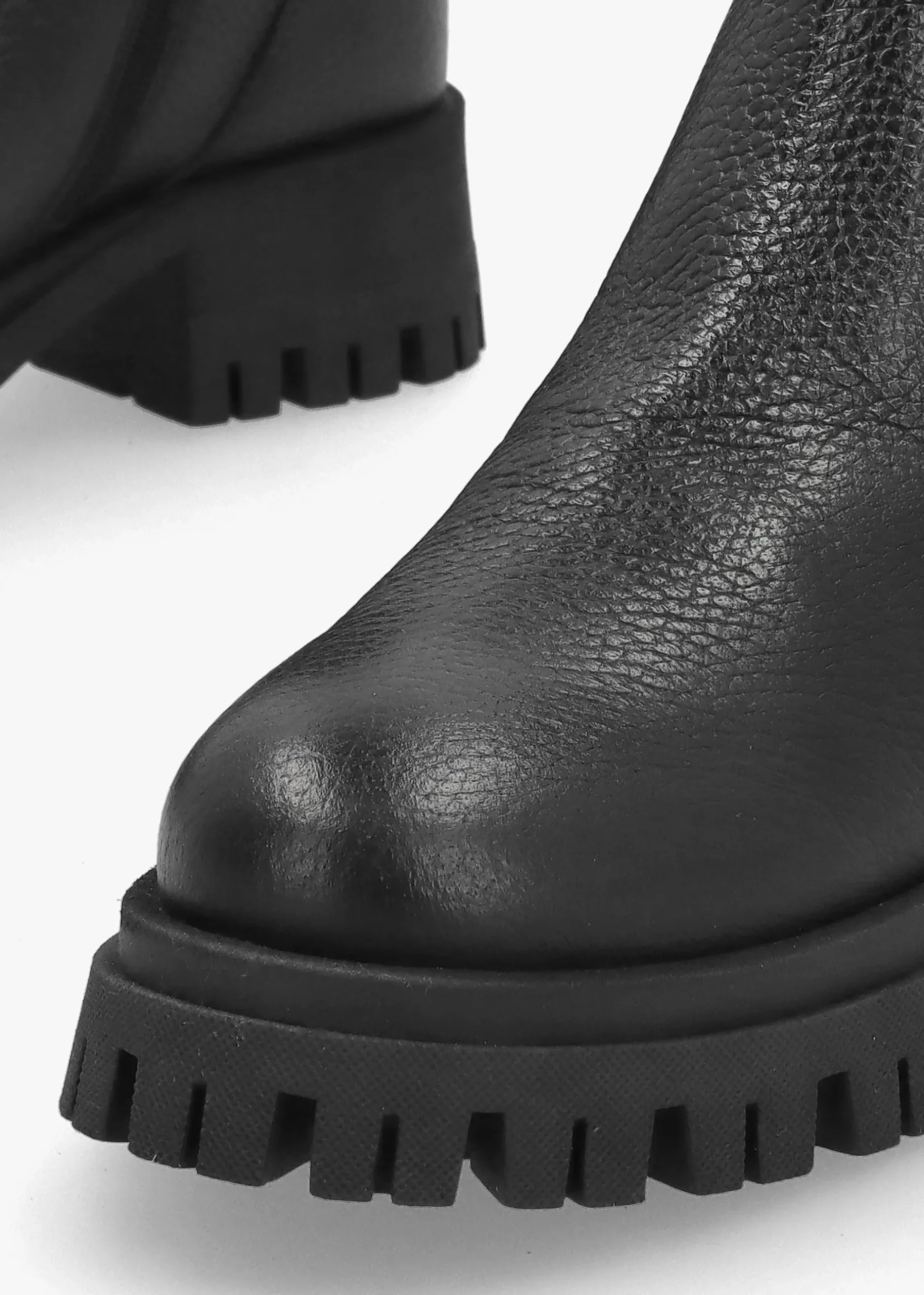 Hot DANIEL Lagos Black Leather Chunky Low Block Heel Ankle Boots