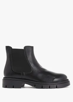 Clearance DANIEL Leah Black Leather Chelsea Boots