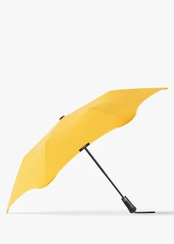 New BLUNT Metro Citrus Yellow Umbrella