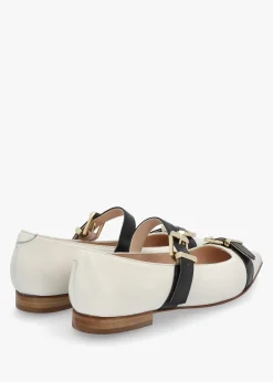 New DANIEL Nancy White Leather Pointed Toe Pumps