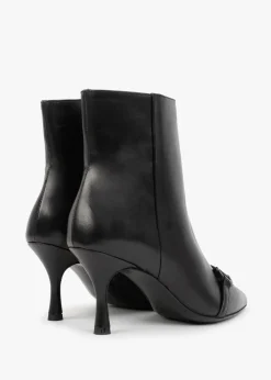 Online DANIEL Nuckle Black Leather Horsebit Ankle Boots