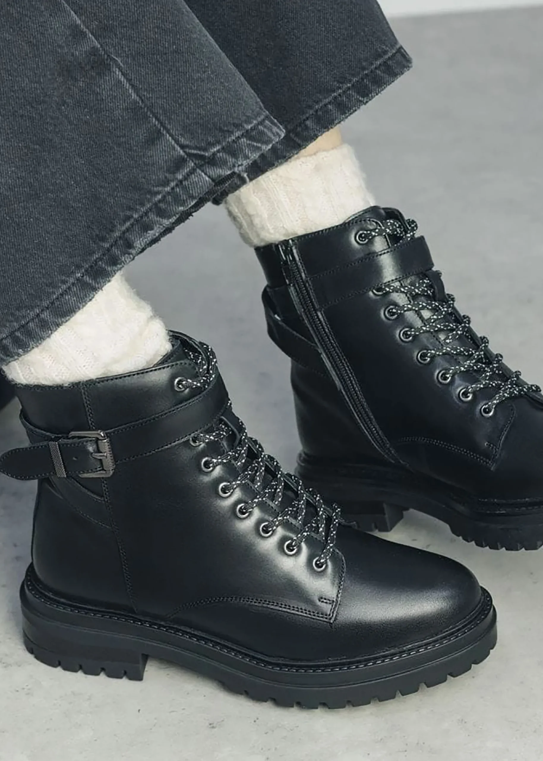 New MODA IN PELLE Omola Black Leather Buckle Ankle Boots