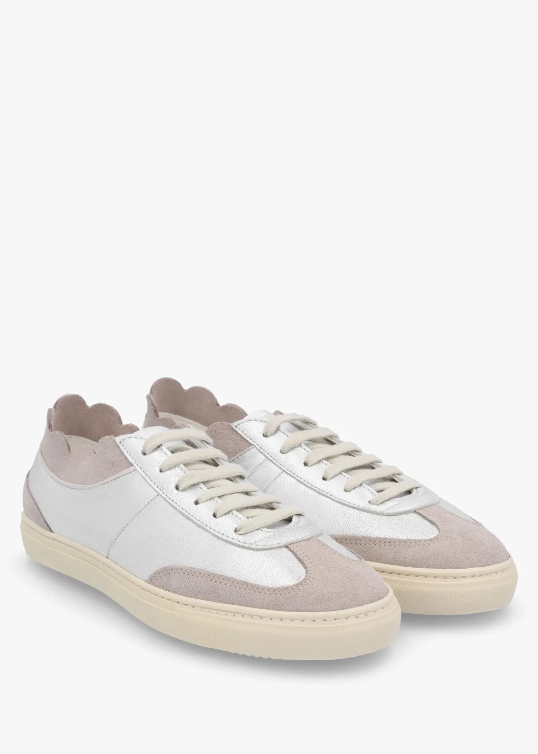 Hot DANIEL Thascal Silver Leather Low Profile Trainers