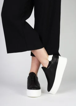 Sale DANIEL Tred Black Smooth Leather Laceless Flatform Trainers