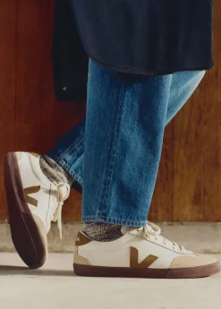 Hot VEJA Women's Volley O.T Leather White Tent Bark Trainers